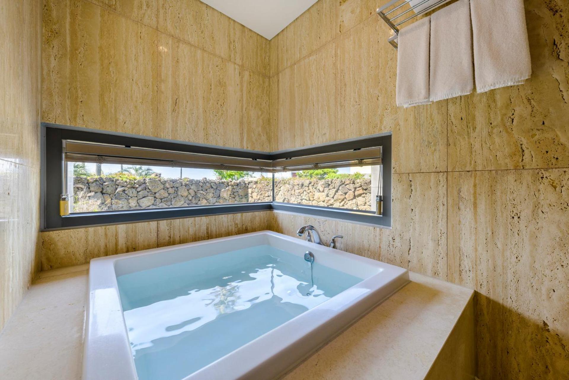 STANFORD Hotel&Resort Jeju Exterior foto